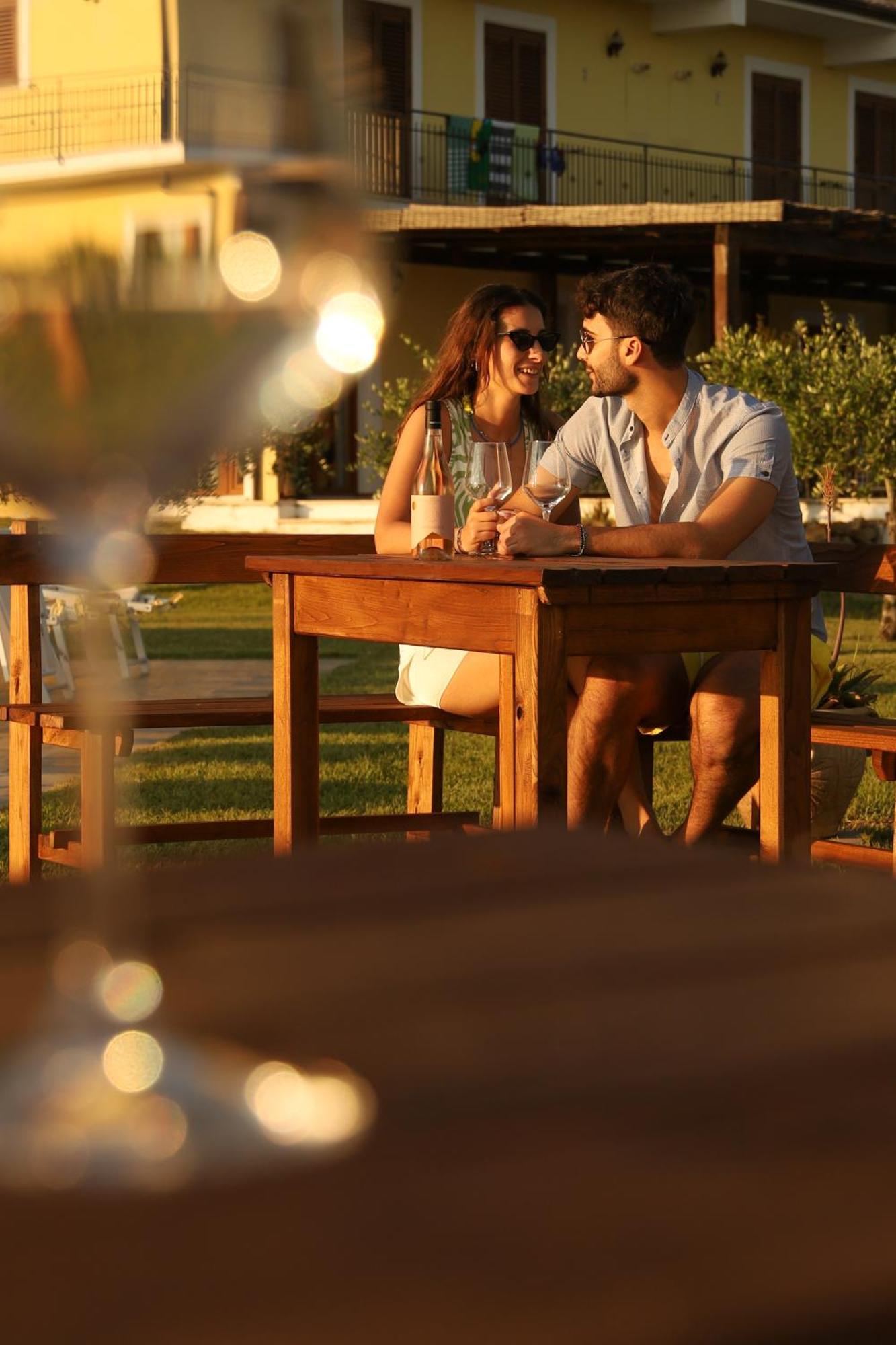 L' Aia Resort Trentinara Bagian luar foto