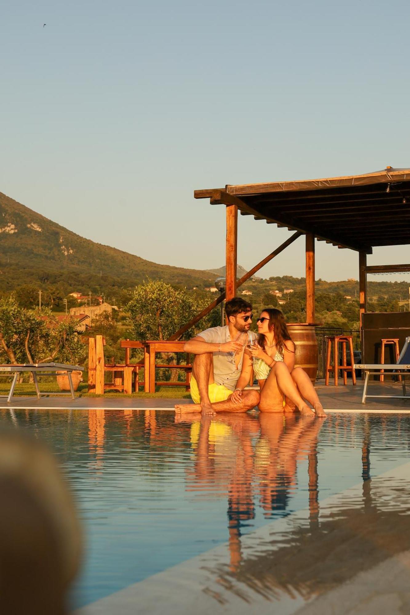 L' Aia Resort Trentinara Bagian luar foto