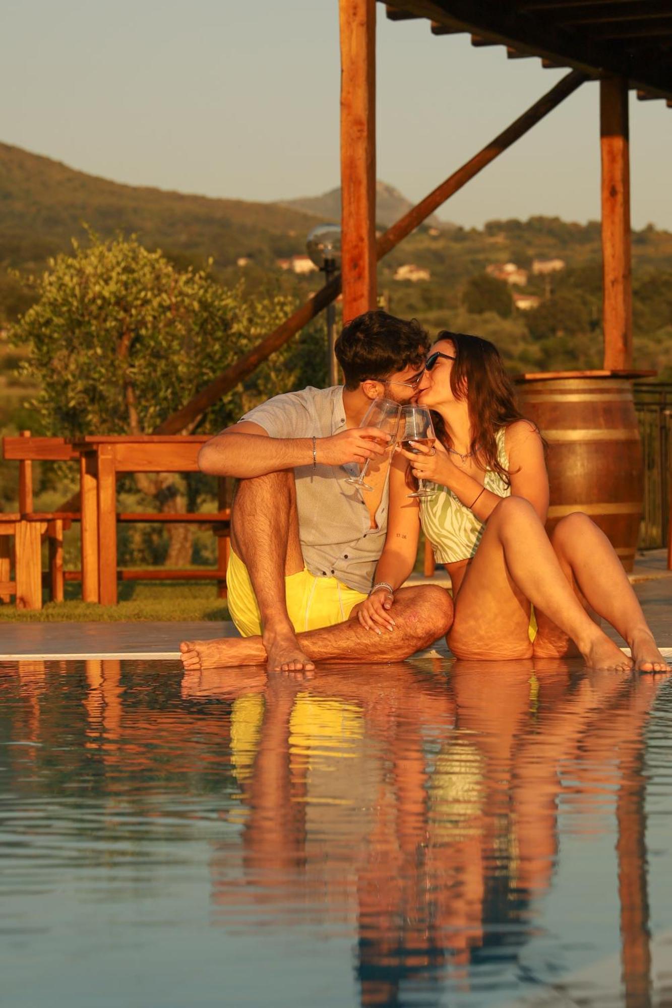 L' Aia Resort Trentinara Bagian luar foto