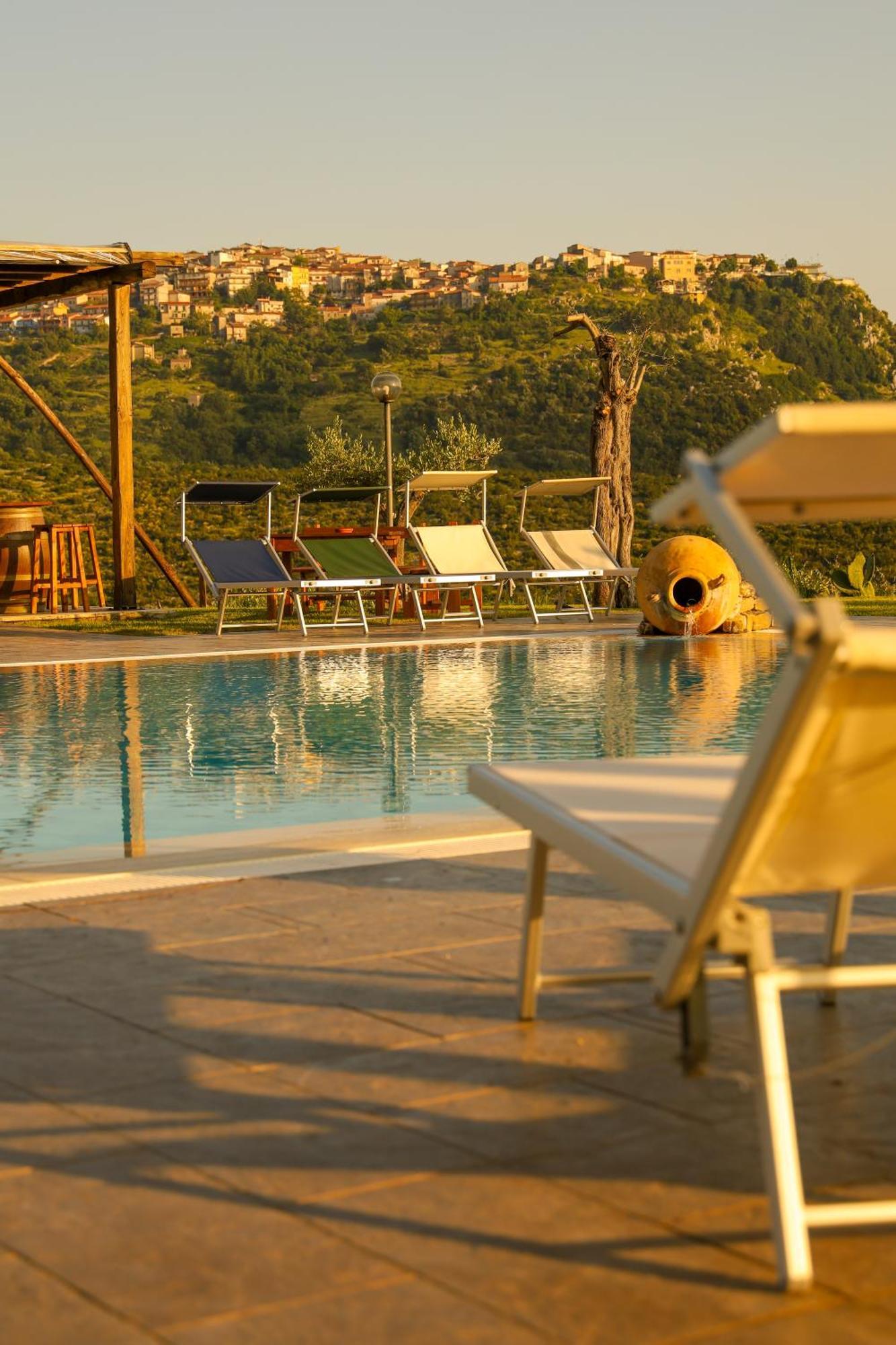 L' Aia Resort Trentinara Bagian luar foto