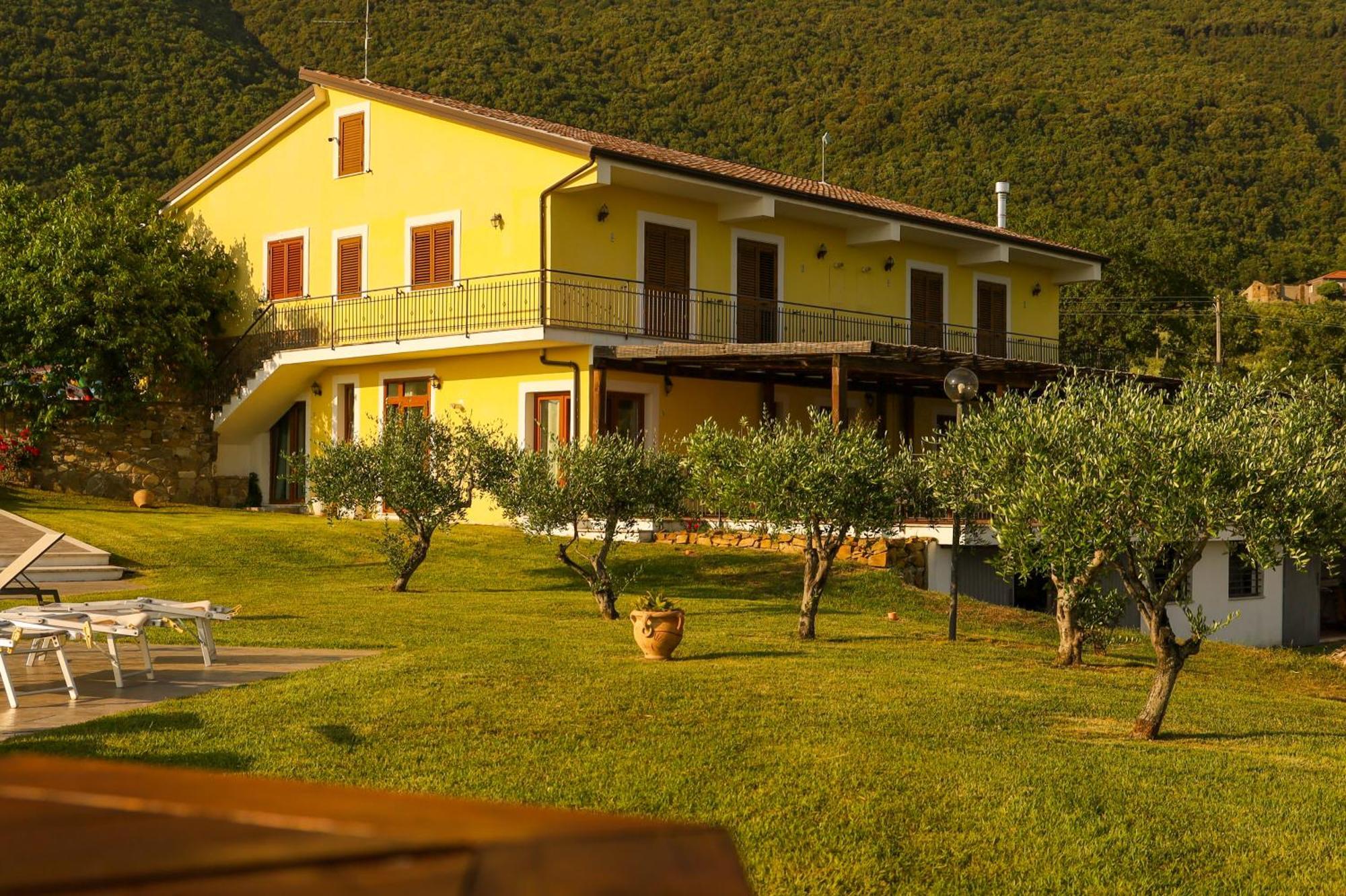L' Aia Resort Trentinara Bagian luar foto