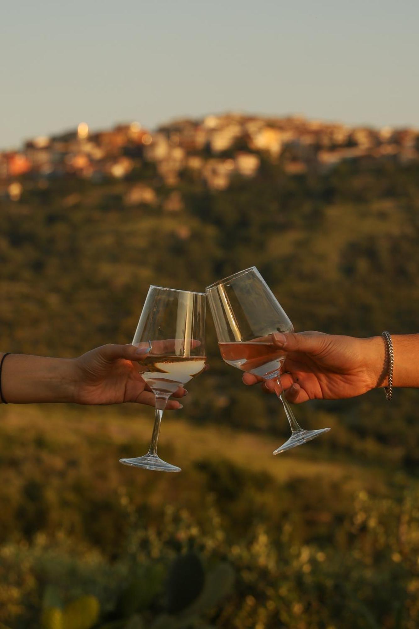 L' Aia Resort Trentinara Bagian luar foto