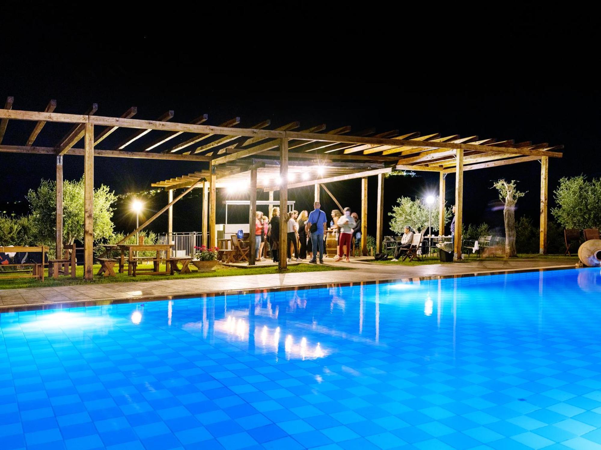 L' Aia Resort Trentinara Bagian luar foto