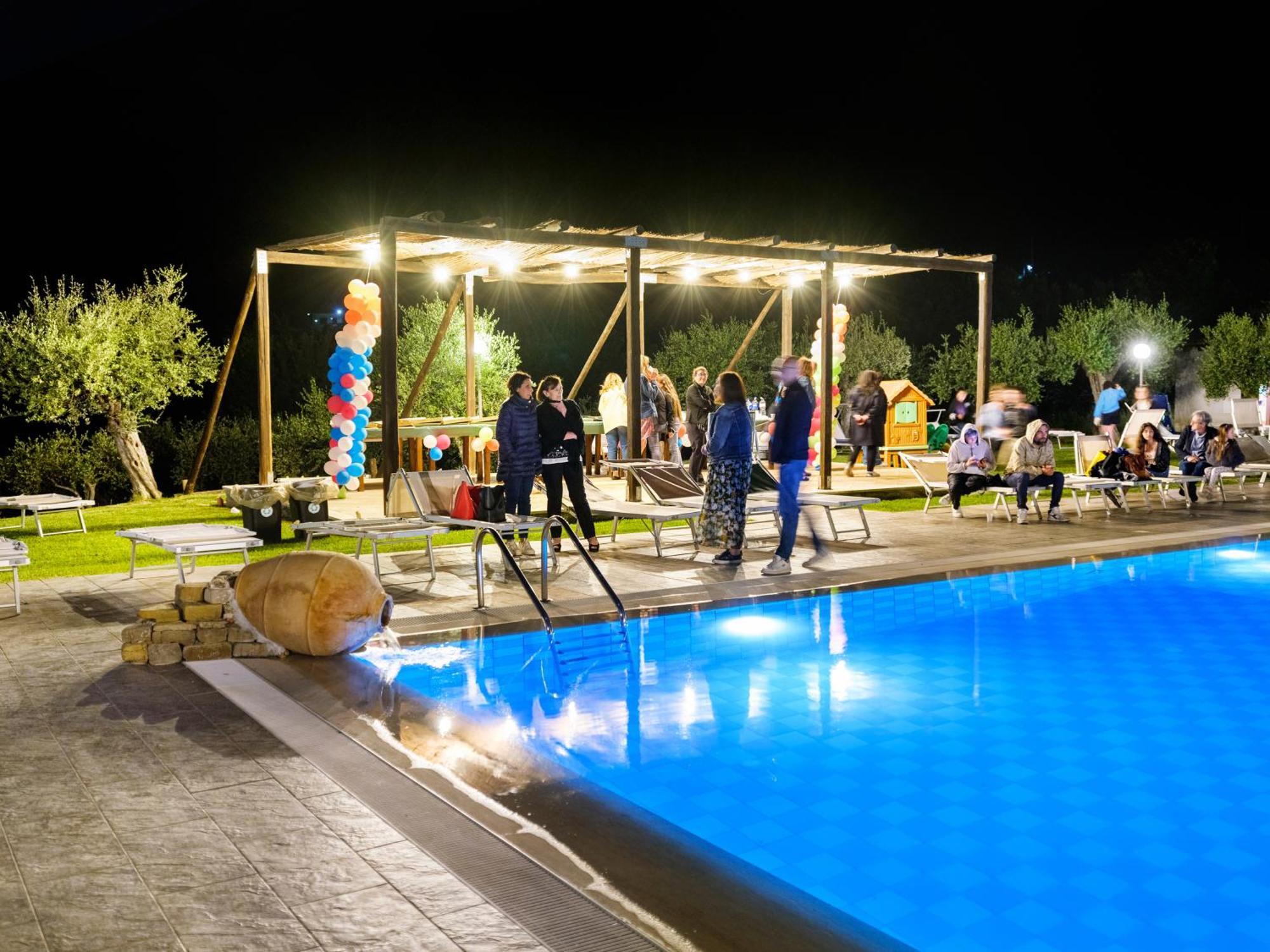 L' Aia Resort Trentinara Bagian luar foto